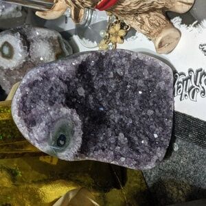 FRANK - minion amethyst